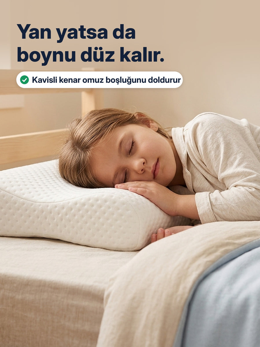 Yan yatan çocuk Nuvarest Junior yastıkta